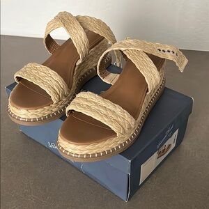 Universal Threads Kayla heels